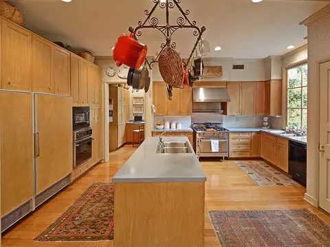 494 Cherry Rd, Memphis, TN 38117 photo 9