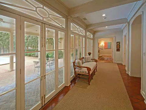 494 Cherry Rd, Memphis, TN 38117 photo 5
