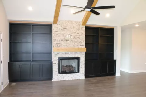 257 Harvest Moon Dr, Clarksville, TN 37043