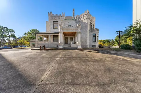 1397 Central Ave, Memphis, TN 38104