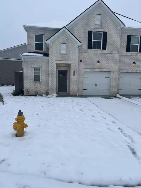 204 Douglas Bend Rd #804, Gallatin, TN 37066