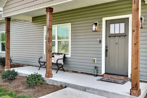 Exterior - 132 Tenpenny Rd, Morrison, TN 37357 photo 5 of 10