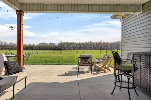 Exterior - 132 Tenpenny Rd, Morrison, TN 37357 photo 7 of 10