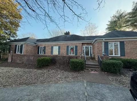 1113 Montpier Dr, Franklin, TN 37069
