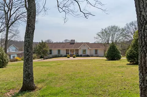 6613 Holt Rd, Nashville, TN 37211
