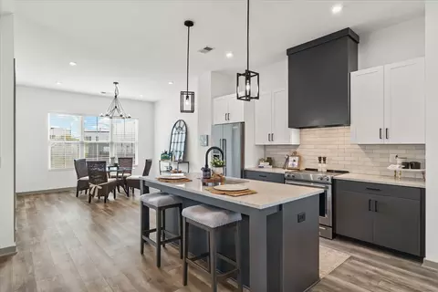 2001 Edison Park Ln, Nashville, TN 37209