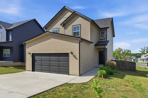 801 Marksman Ct, Clarksville, TN 37042