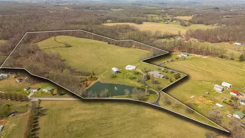 395 Whitson Rd, Bethpage, TN 37022