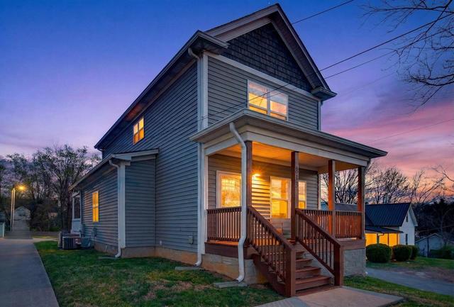 813 5th Ave E, Springfield, TN 37172