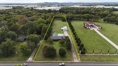 3692 Manchester Pike, Murfreesboro, TN 37127