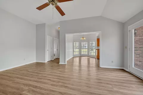 Living - 2034 Wolfe Rd, White Bluff, TN 37187 photo 2 of 3