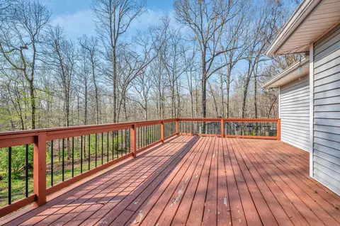 Exterior - 2034 Wolfe Rd, White Bluff, TN 37187 photo 5 of 9