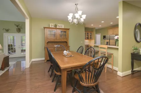 Dining - 750 Davis Spring Rd, Tullahoma, TN 37388 photo 2 of 5