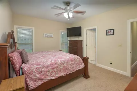 Bedroom - 750 Davis Spring Rd, Tullahoma, TN 37388 photo 5 of 6