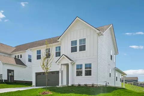 1084 Large Poppy Dr, La Vergne, TN 37086