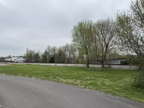 806 Dotson Aly, Dickson, TN 37055 photo 4