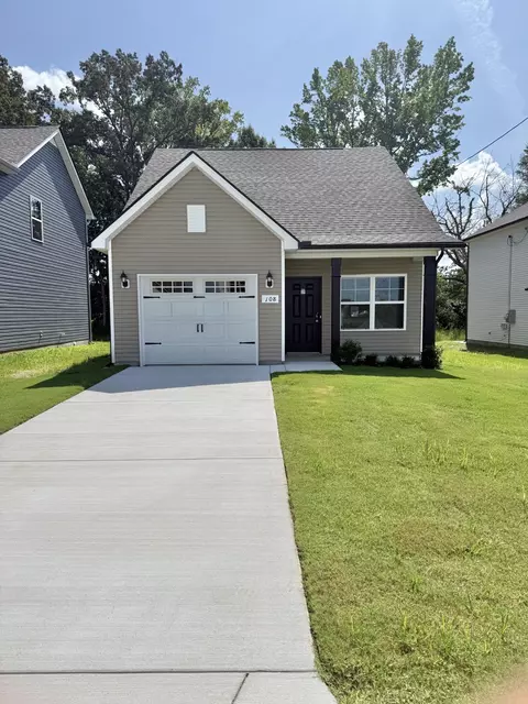 108 Stonehenge Cir, Manchester, TN 37355