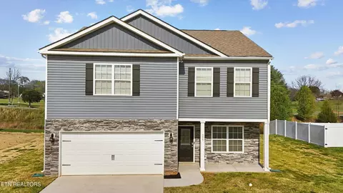 575 Smoky Valley Ln, Seymour, TN 37865