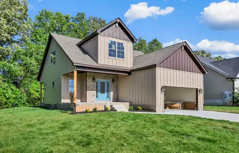 349 Chase Dr, Clarksville, TN 37043