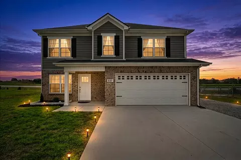 537 Mimosa Dr, Decherd, TN 37324