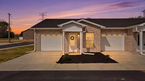 741 Kings Ln #A-1, Tullahoma, TN 37388