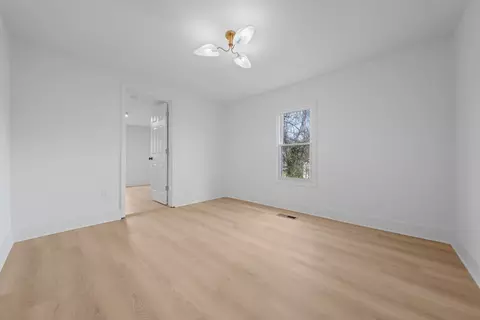 Bedroom - 2115 Carter St, Springfield, TN 37172 photo 10 of 10