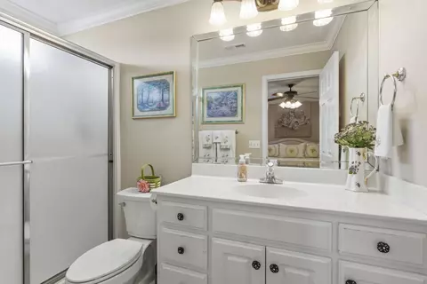 Bath - 3333 Berryside Dr, Murfreesboro, TN 37128 photo 1 of 2