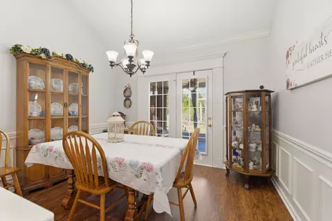 Dining - 3333 Berryside Dr, Murfreesboro, TN 37128 photo 1 of 2