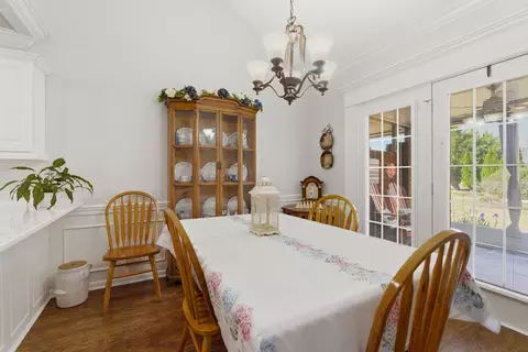 Dining - 3333 Berryside Dr, Murfreesboro, TN 37128 photo 2 of 2