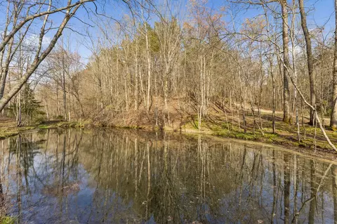 105 Sickler Rd, Hohenwald, TN 38462