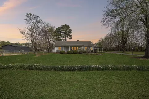 3026 Dilton Mankin Rd, Murfreesboro, TN 37127