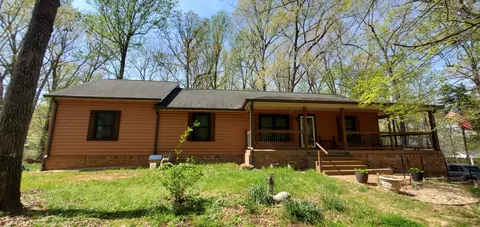 1109 Ellis Ct, Chapmansboro, TN 37035