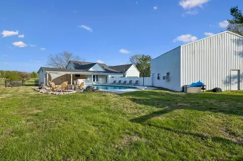 Exterior - 104 Juniper Dr, Murfreesboro, TN 37129 photo 16 of 19