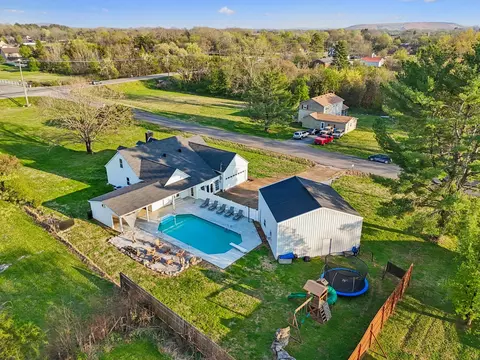 View/Area - 104 Juniper Dr, Murfreesboro, TN 37129 photo 2 of 4