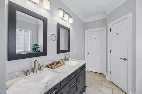 Bath - 283 Noah Dr, Franklin, TN 37064 photo 3 of 7