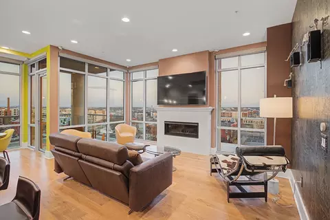 20 Rutledge St #709, Nashville, TN 37210