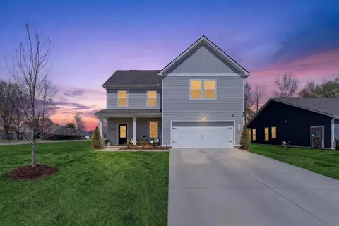 6085 Davenport Dr, White House, TN 37188