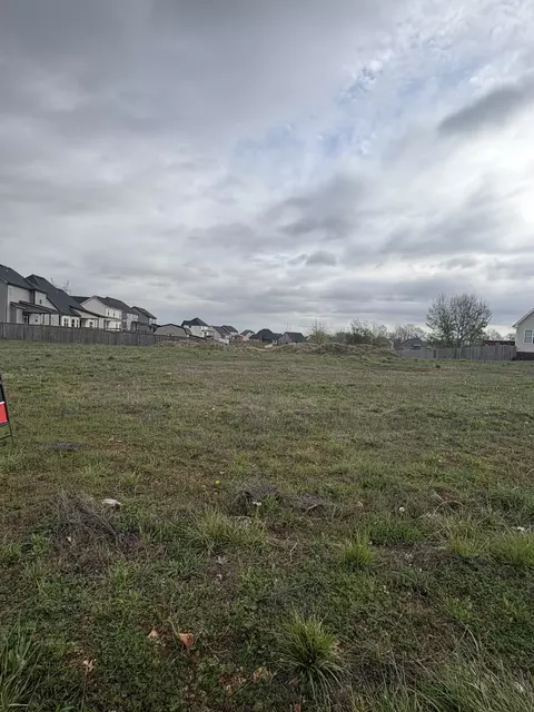 242 Autumwood Farms, Clarksville, TN 37042