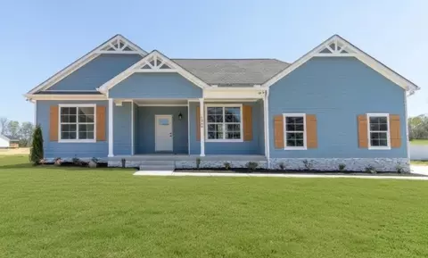 2060 Beverly Ct, Springfield, TN 37172