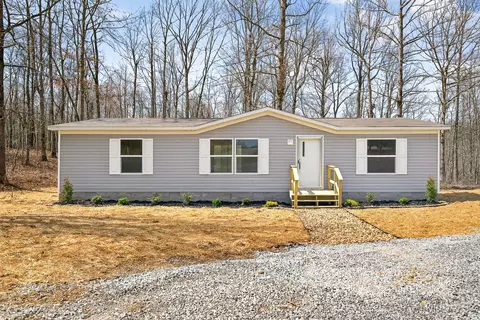 428 Maple Branch Rd, Sparta, TN 38583