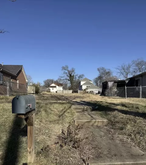 1630 12th Ave N, Nashville, TN 37208