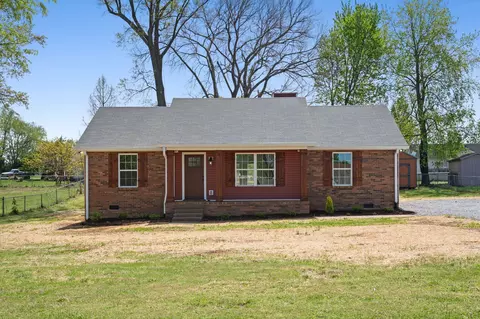 143 Kimberly St, Portland, TN 37148