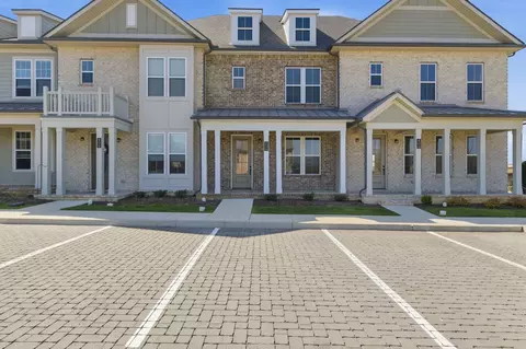 404 Perch St, Hendersonville, TN 37075