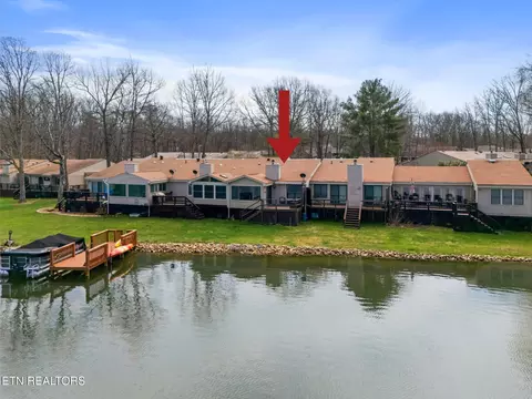 10 Woodland Ct, Crossville, TN 38558