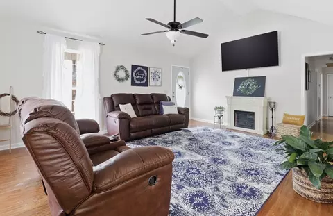 138 Poplar View Ln, Huntland, TN 37345