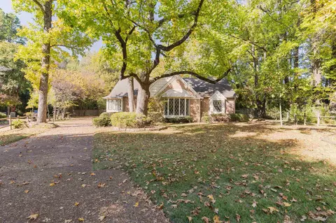 8285 N Montego Pl, Cordova, TN 38016