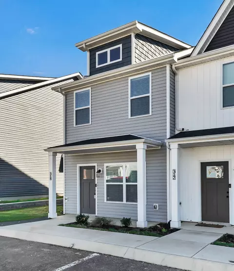 314 Front Ridge Cir, Clarksville, TN 37040