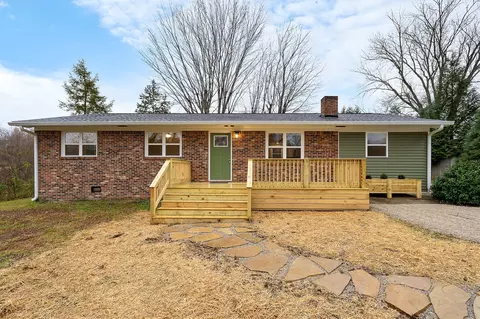 224 Lake St, Livingston, TN 38570