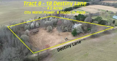 18 Destiny Ln, Flintville, TN 37335