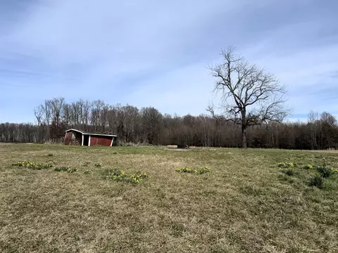 Exterior - 2100 Beacon Light Rd, Morrison, TN 37357 photo 10 of 11